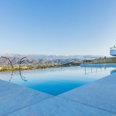 Villa Oasis Galatas  Bagian luar foto