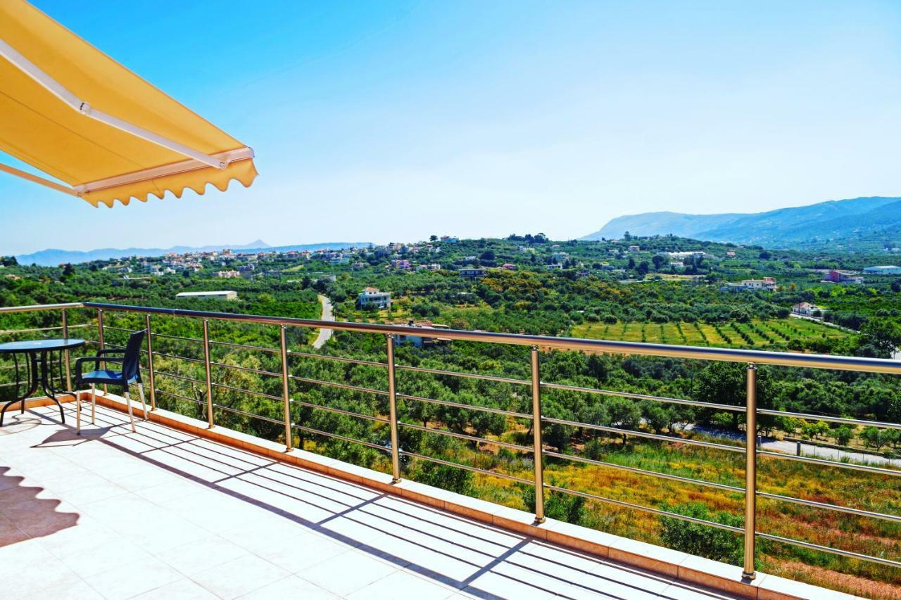 Villa Oasis Galatas  Bagian luar foto