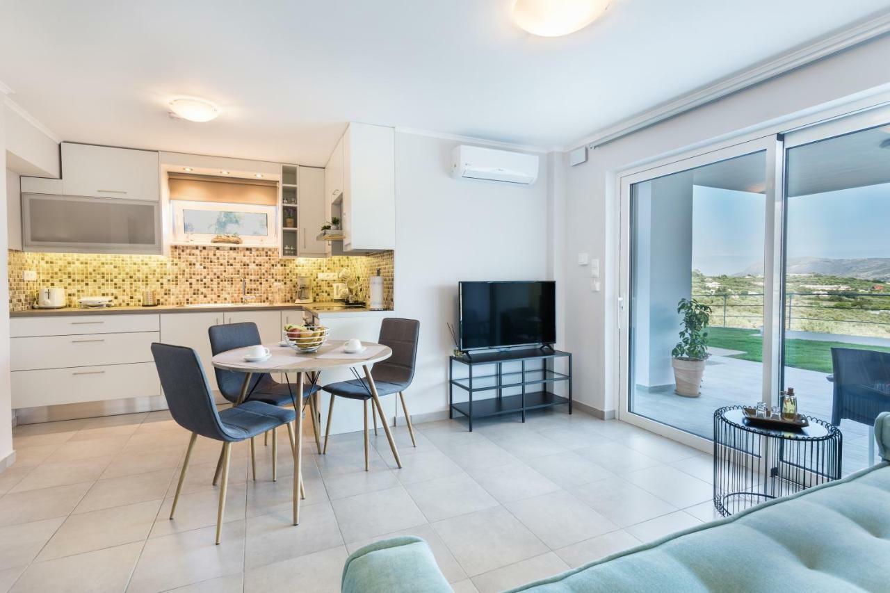 Villa Oasis Galatas  Bagian luar foto