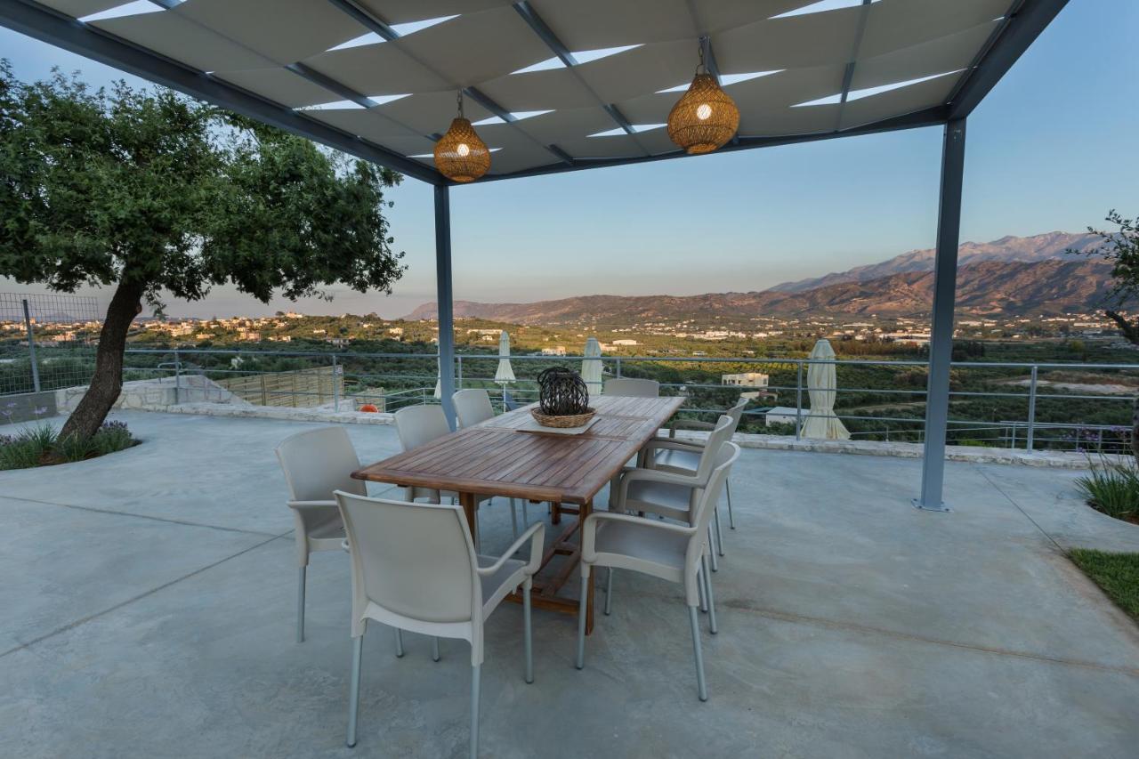 Villa Oasis Galatas  Bagian luar foto